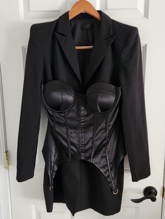 ICCON Jackets & Blazers - ICCON Black Women's Tailored Corset Blazer Size Medium